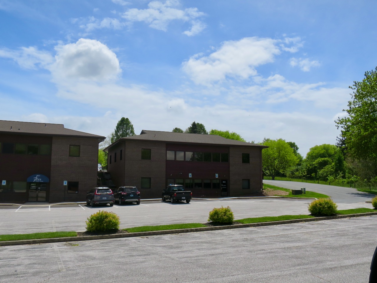 688,Westminster,Maryland 21157,26 Rooms Rooms,6 BathroomsBathrooms,Office,1138